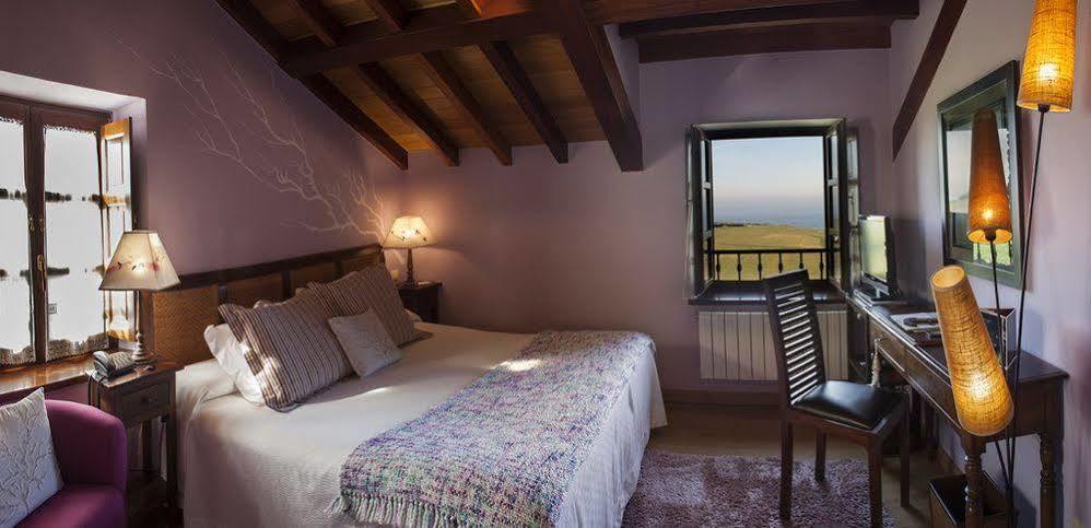 Hotel Pleamar Puerto de Vega Dış mekan fotoğraf