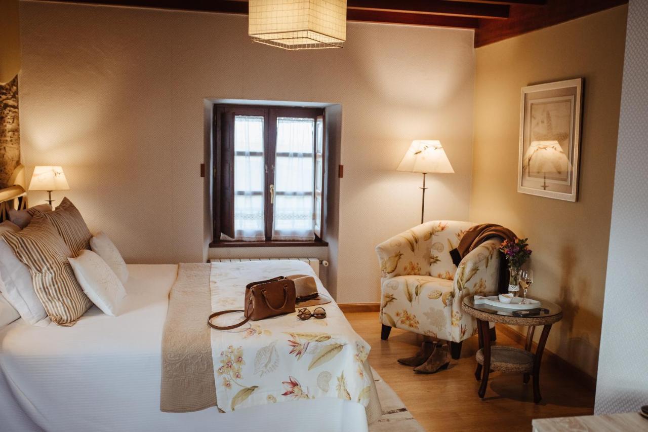 Hotel Pleamar Puerto de Vega Dış mekan fotoğraf